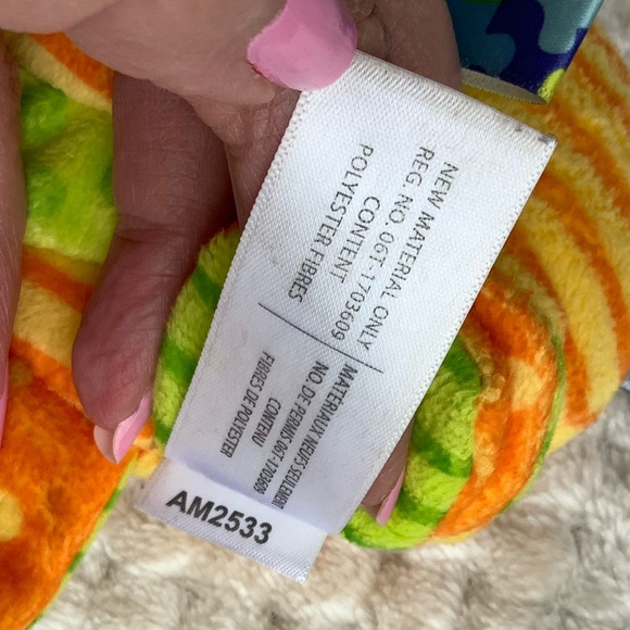 Taggies Plush Lion Squeeze Squeaker Hanging Stuffed Animal Toy - Picture 8 of 9